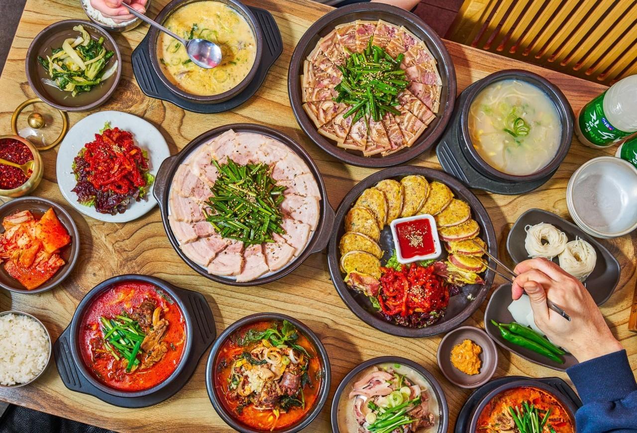 고향옥얼큰순대국 호계점 사진 4