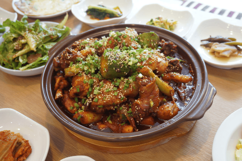 남포네