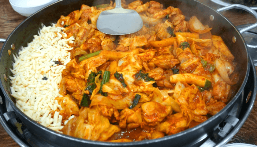 춘천닭가네닭갈비막국수 장기점