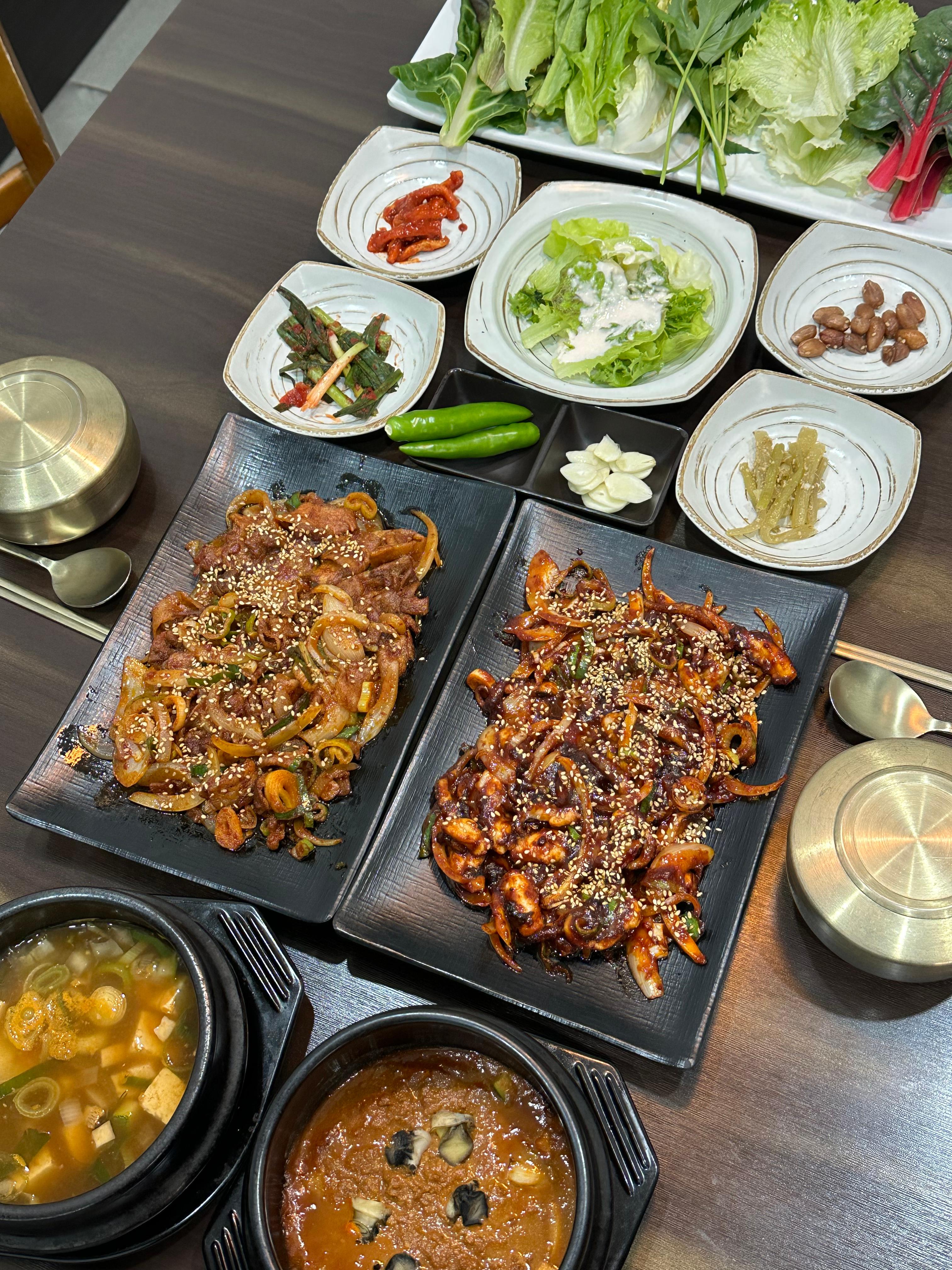 윤훈식농가쌈밥 율하점
