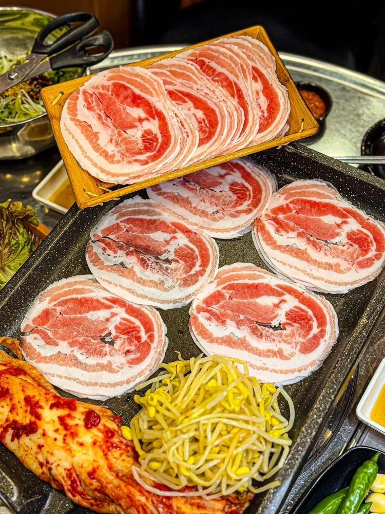수영냉삼 경주용황점