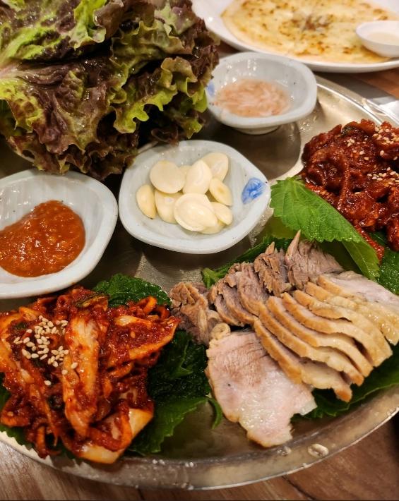 늘찬애쭈꾸미&낙지&채반보쌈 본점