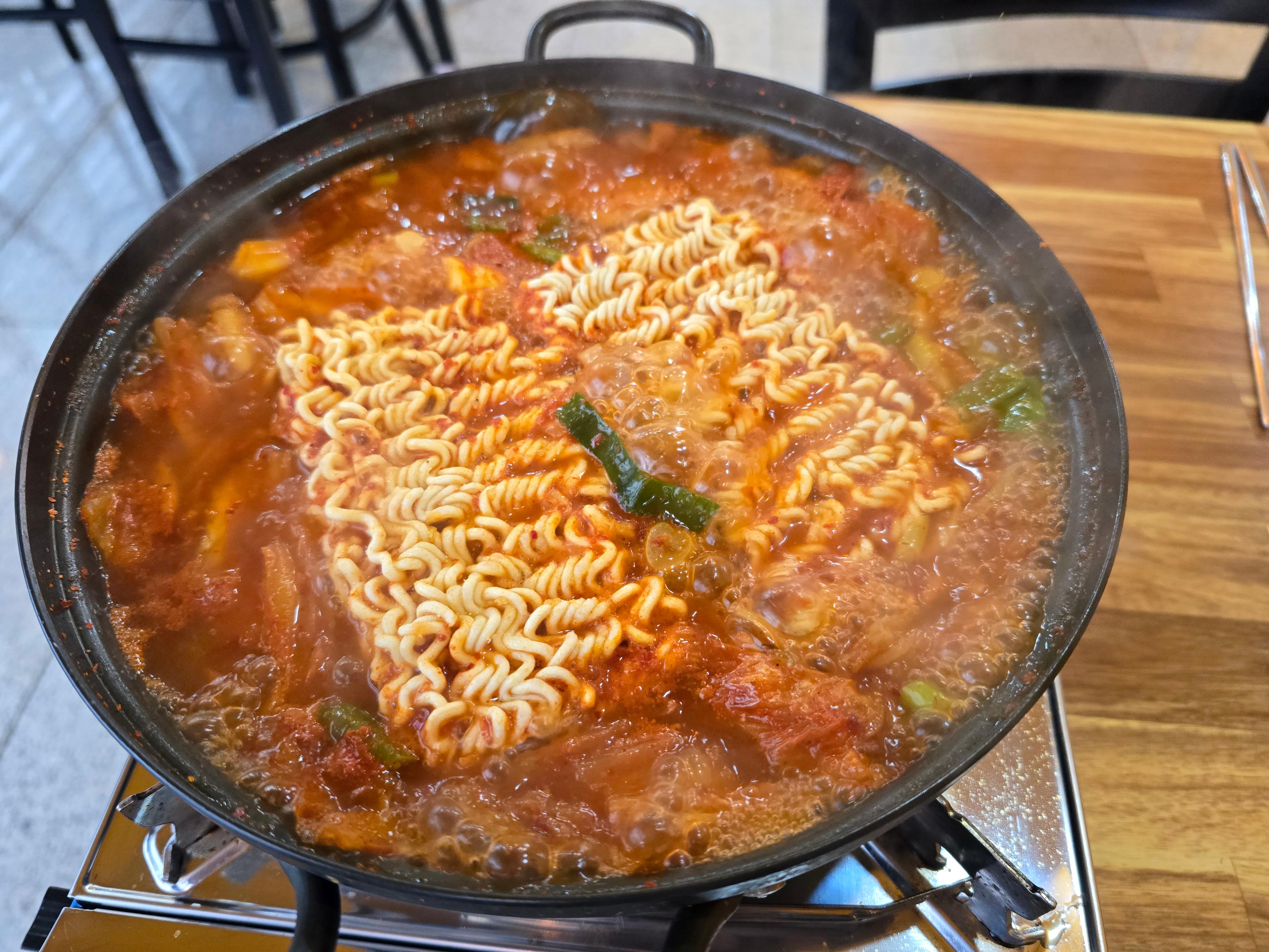 명가 김치찌개