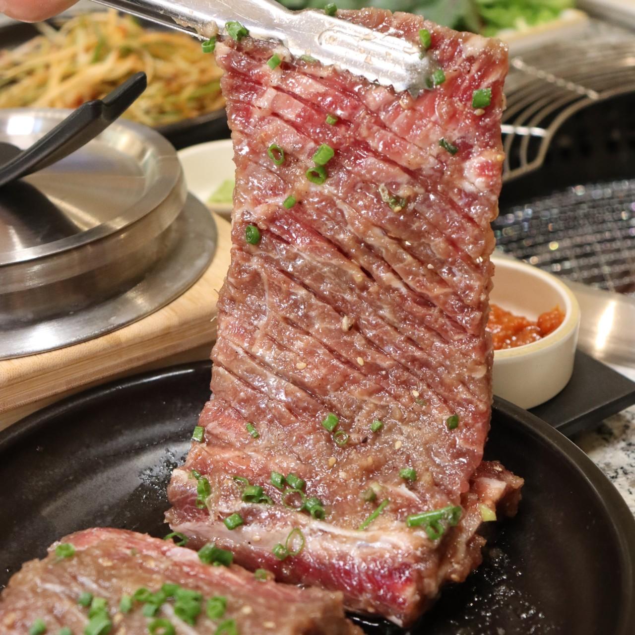 정육곳간 길동점