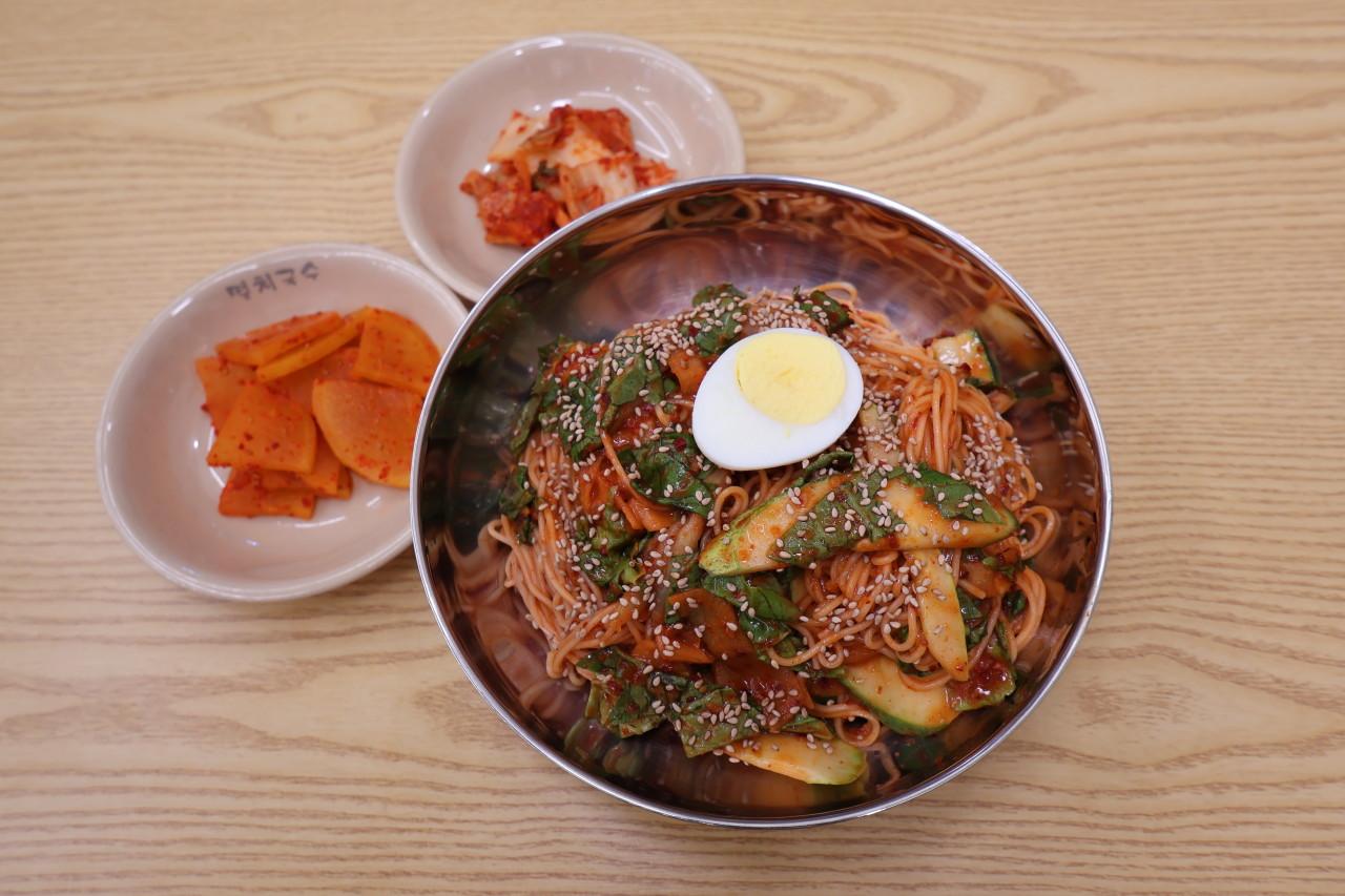 공릉동원조멸치국수 자양점
