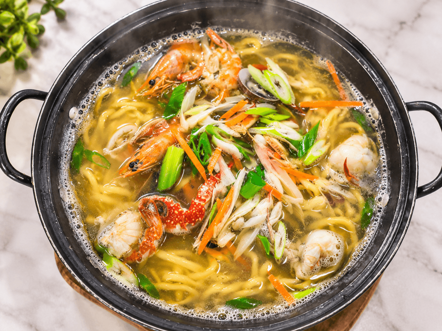 광장 칼국수 먹거리 푸드클럽