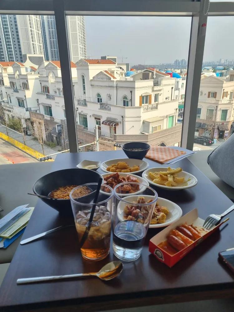 툰즈 아산탕정점