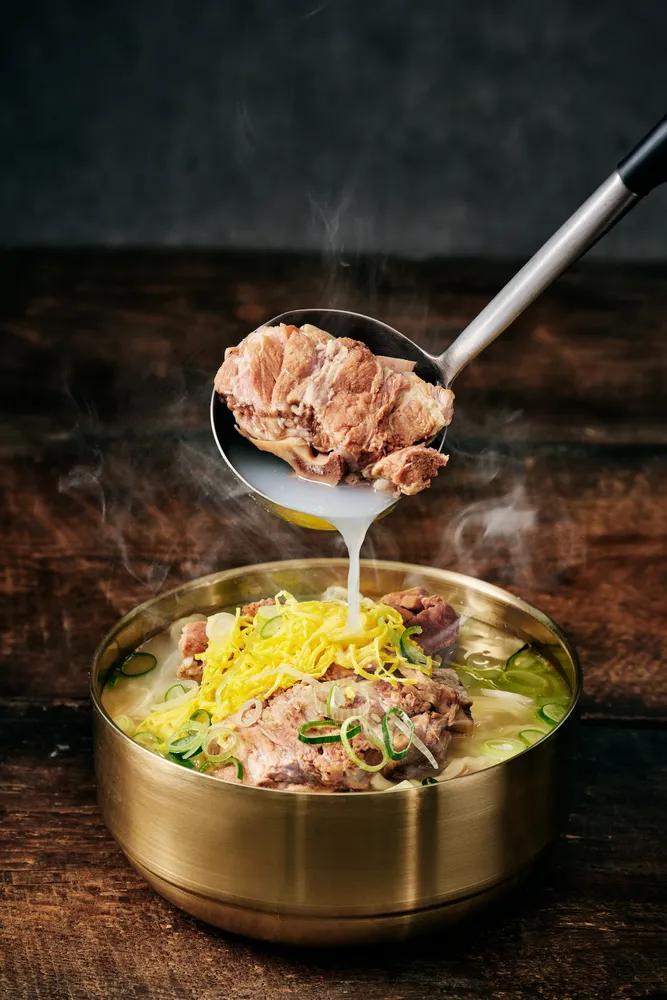 평이담백뼈칼국수 울산옥동점