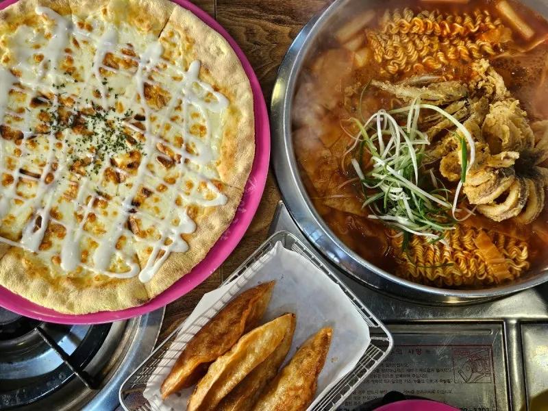 일방통행국물즉석떡볶이&화덕피자