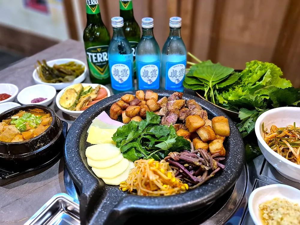 속초먹돈