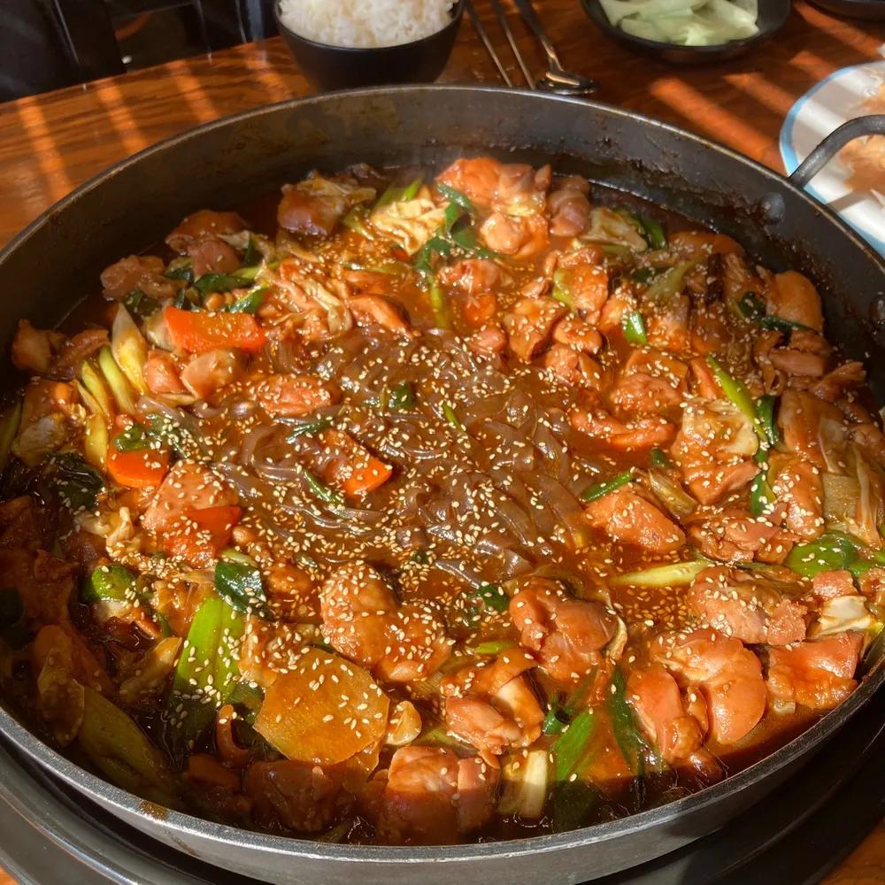 유가네닭갈비 경산하양점