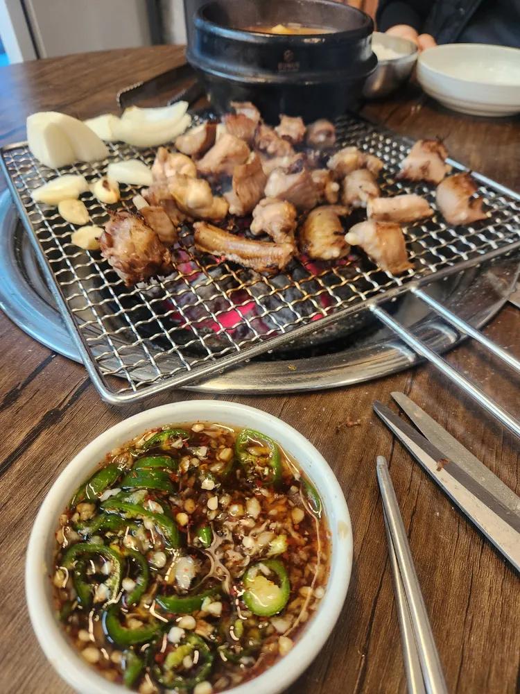 숯불막창갈비살구이전문