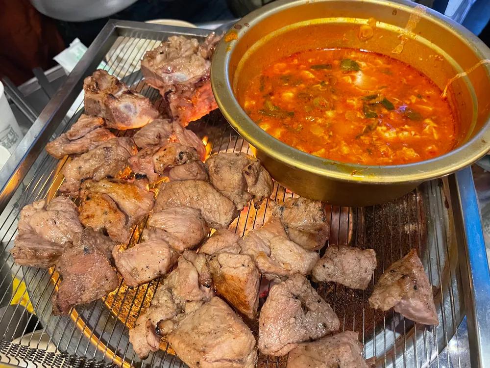 연탄돼지갈비