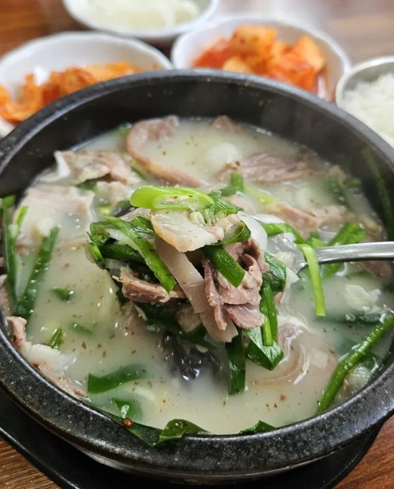 옹심이순대국밥