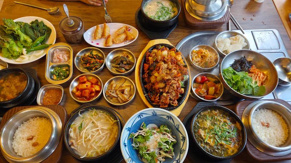 한국외식왕십리국밥