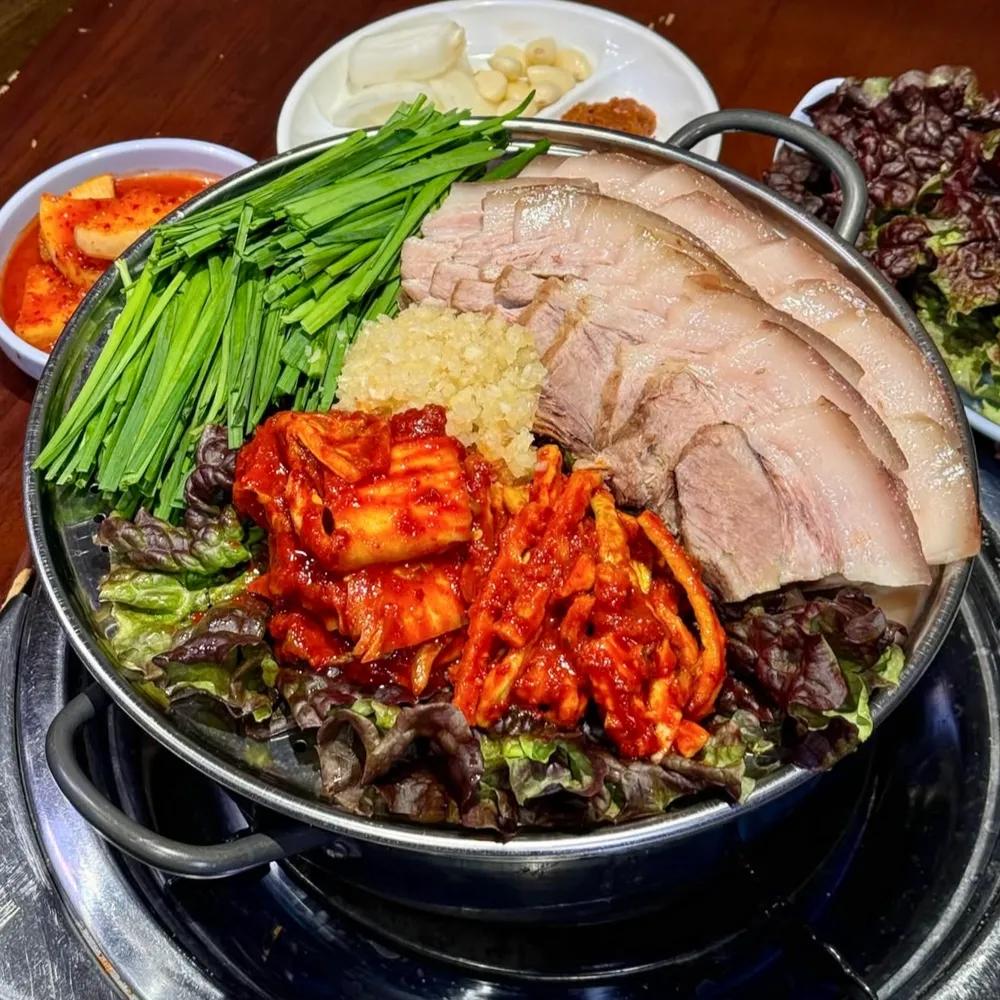 산더미 미성돼지국밥 구미원평점
