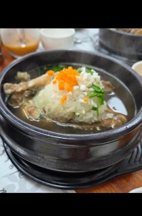 대왕산삼백숙농원 부여점