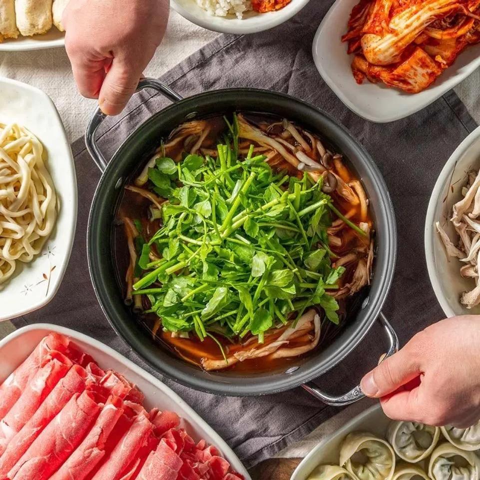 빨간도깨비샤브샤브손칼국수 진주점