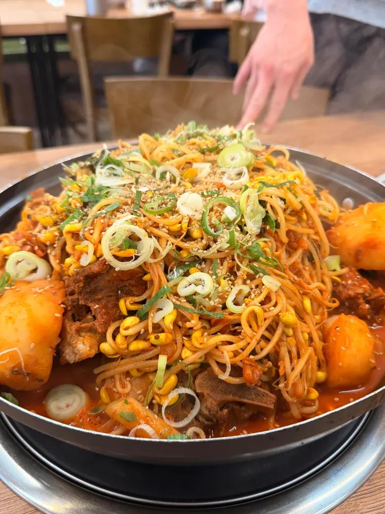 동아네 감자탕 뼈찜