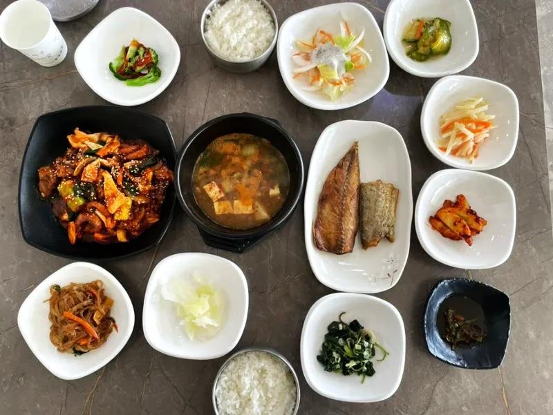 가을밥상 다사문양역점