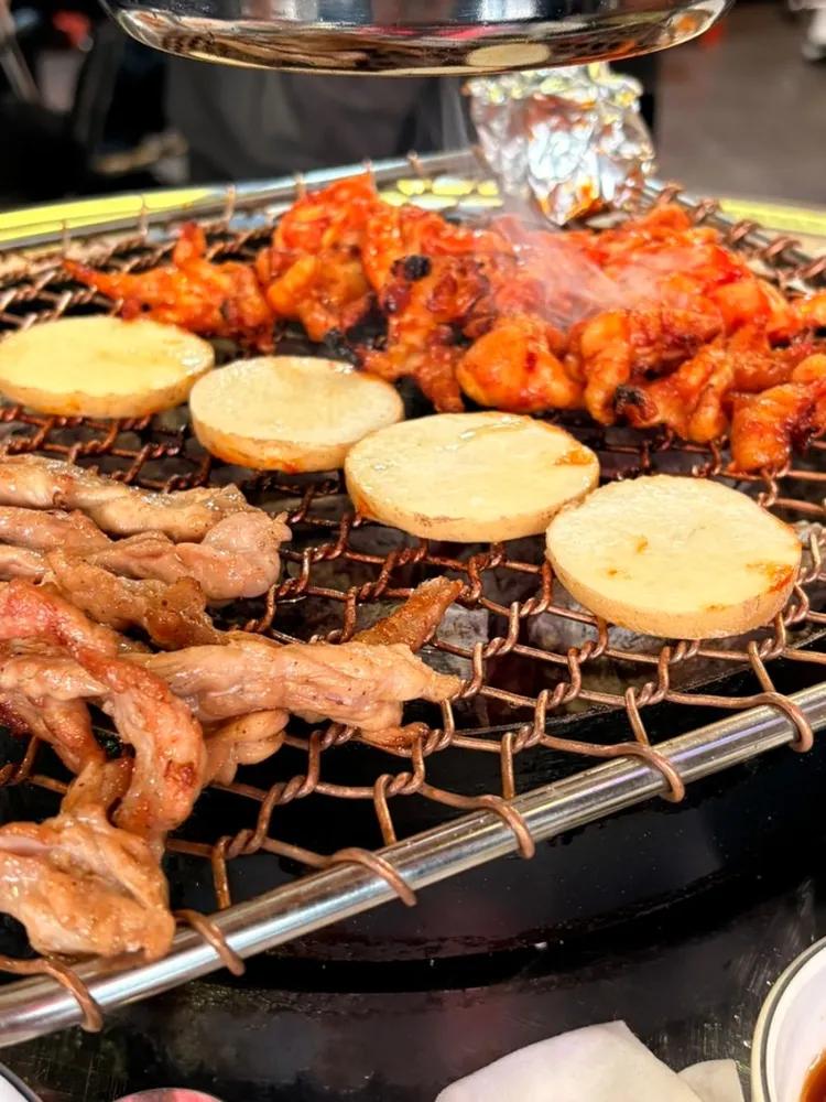 유은자진참숯과닭발 본점