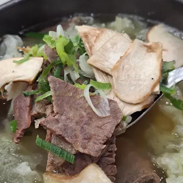 꽃피는 한우곰탕