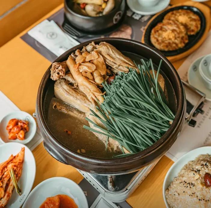 지호한방삼계탕 김포직영점