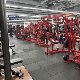 최고급머신 준비에 여심저격 스트레칭존, 넓은 프리웨이트존 공간! [카인드짐 강동역점]