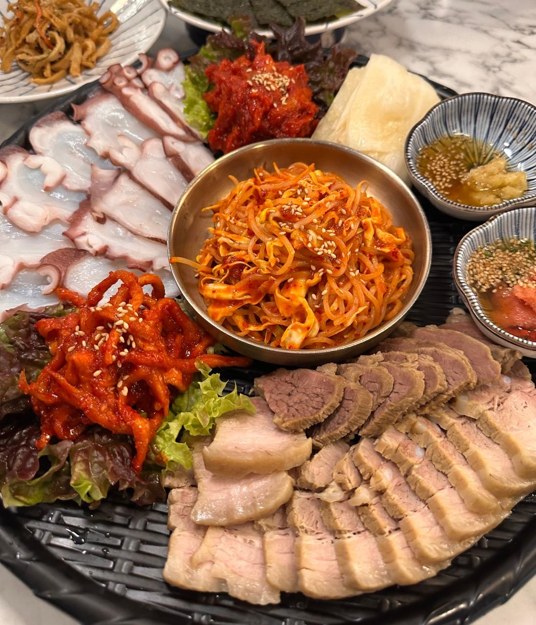 우리순두부시월 비와막걸리 범어본점