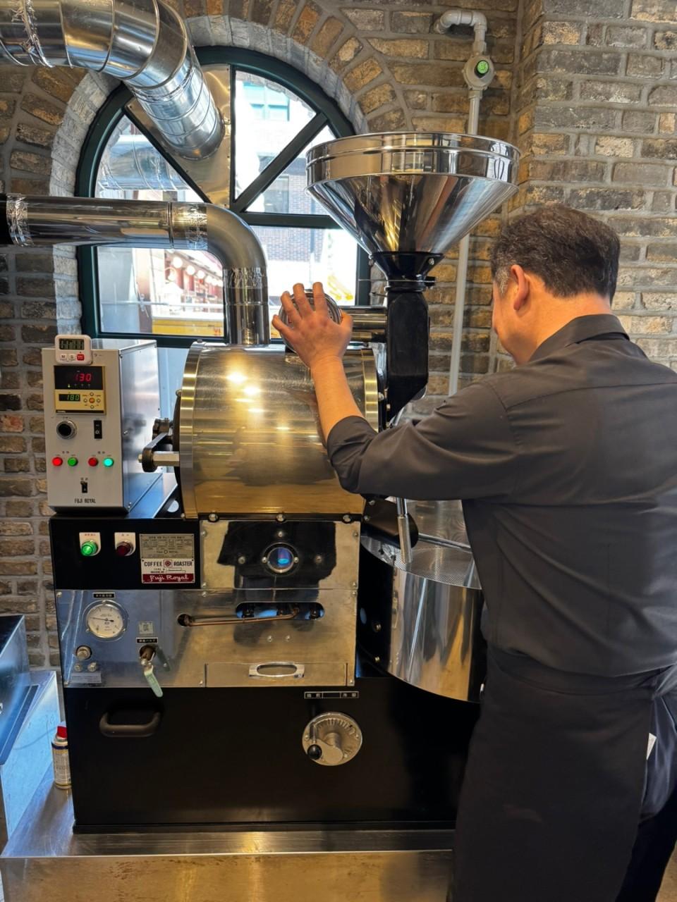 유럽느낌나는 신상 카페 데시오 에스프레소 바 사진 6