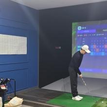 군내스크린골프...